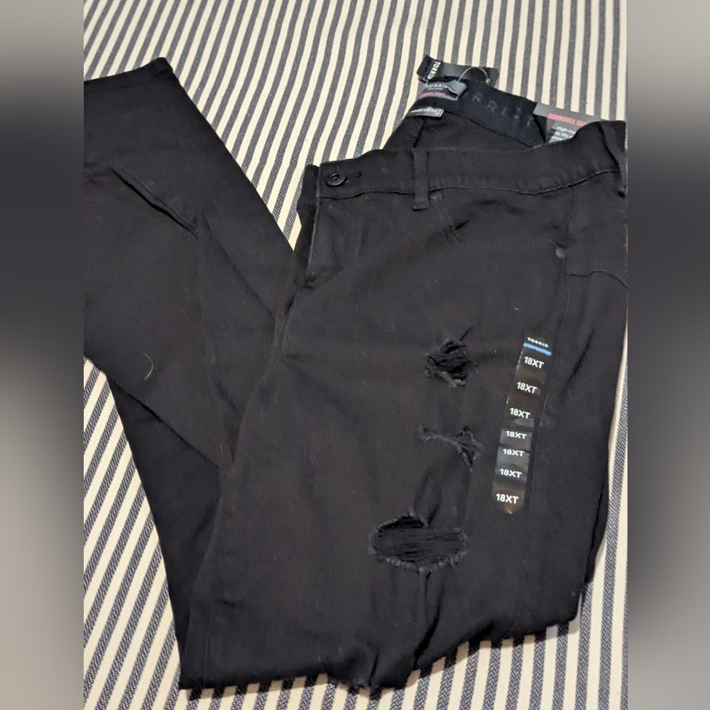 Torrid Black Bombshell Skinny Jeans 18XT